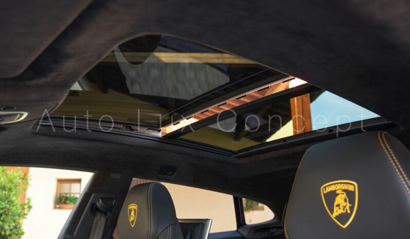 Lamborghini Urus 4.0 V8 Novitec Auto full