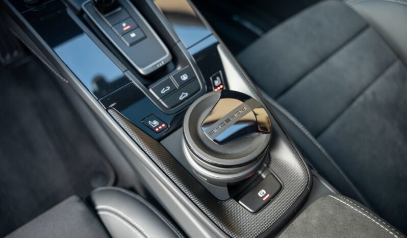 Porsche 911 (992) Carrera GTS full