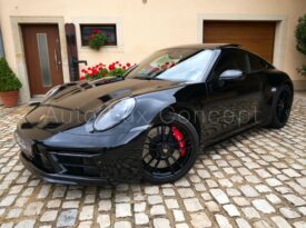 Porsche 911 (992) Carrera 4 GTS