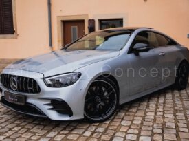 Mercedes-Benz E 300 Coupé AMG Line