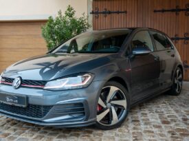 Volkswagen Golf 7 GTI Performance 2.0 TSI 245 DSG