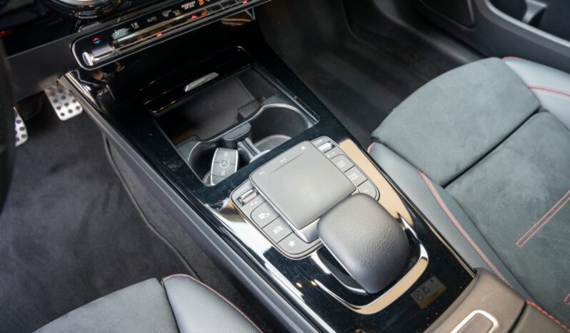 Mercedes-Benz A 180 d AMG Line 7G-DCT full