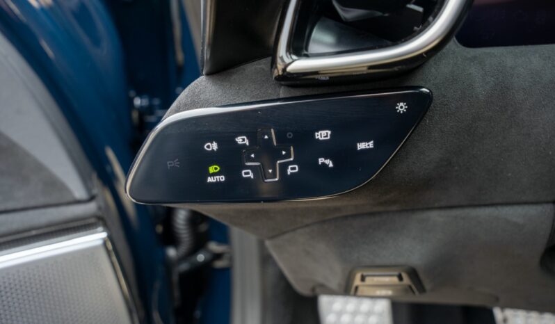 Ferrari Roma Spider full