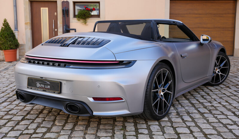 Porsche 911 (992.2) Carrera Cabriolet full