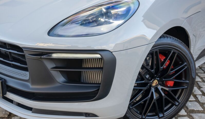 Porsche Macan GTS full