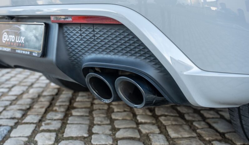 Porsche Macan GTS full