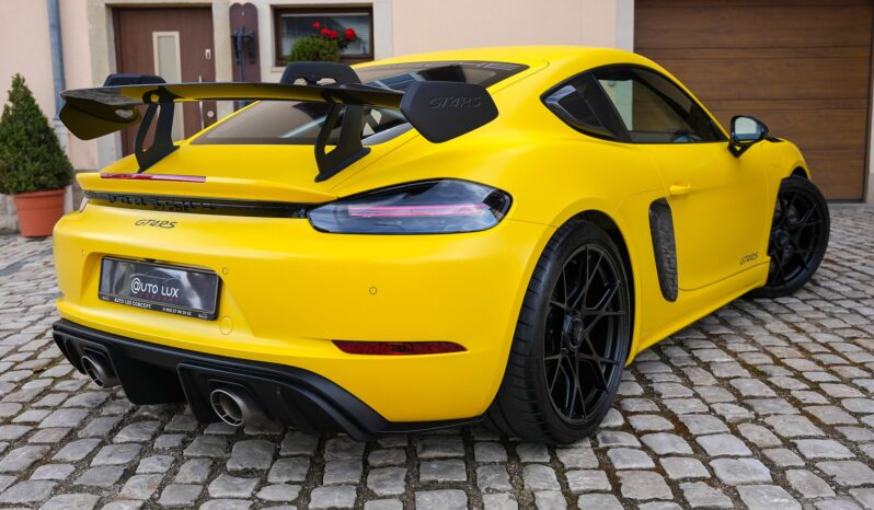 Porsche 718 Cayman GT4 RS Pack Weissach full