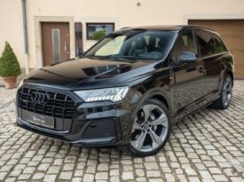 Audi Q7 50 TDI quattro S line 7 places