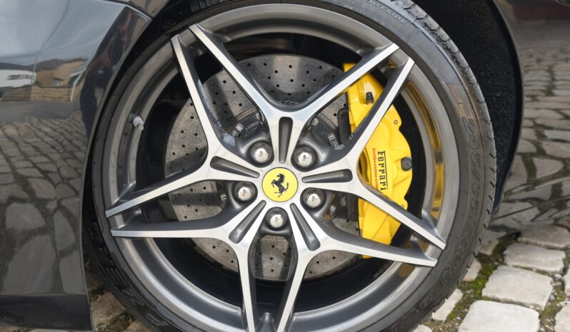 Ferrari California T full