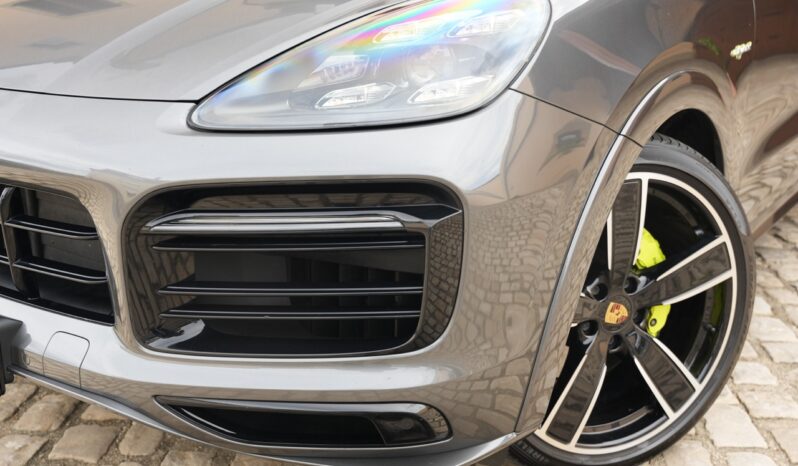 Porsche Cayenne E-Hybrid Coupé full