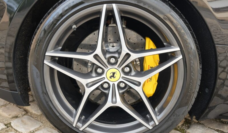 Ferrari California T full