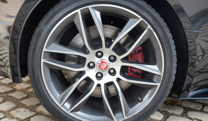 Jaguar F-Type P300 R-Dynamic full