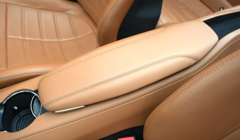 Ferrari California T full