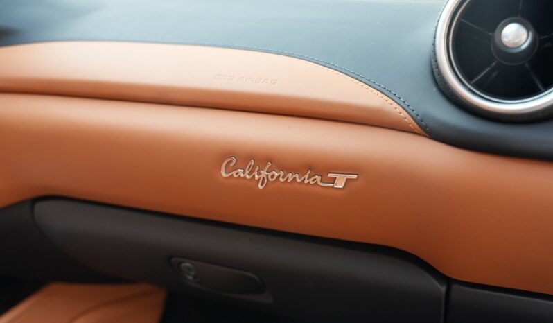 Ferrari California T full