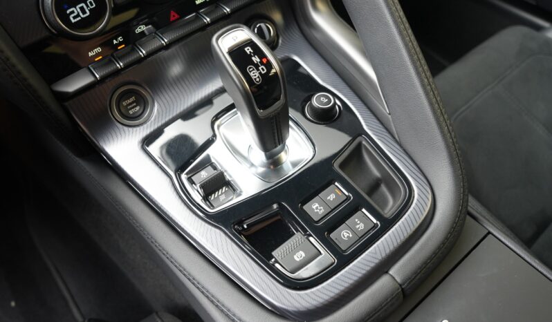 Jaguar F-Type P300 R-Dynamic full