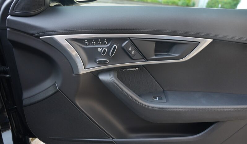 Jaguar F-Type P300 R-Dynamic full