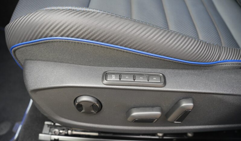 Volkswagen Golf R 2.0 TSI 245kW 4MOTION DSG7 “Black Edition” full