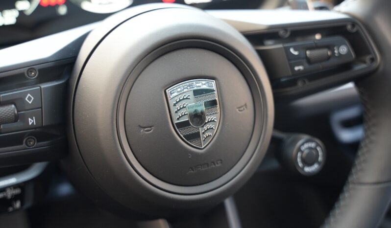 Porsche Cayenne Turbo E-Hybrid full