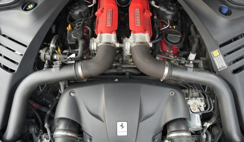 Ferrari California T full