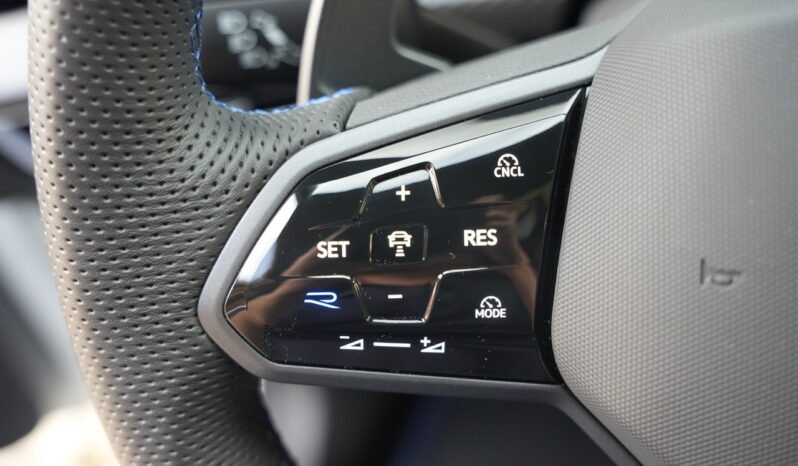 Volkswagen Golf R 2.0 TSI 245kW 4MOTION DSG7 “Black Edition” full