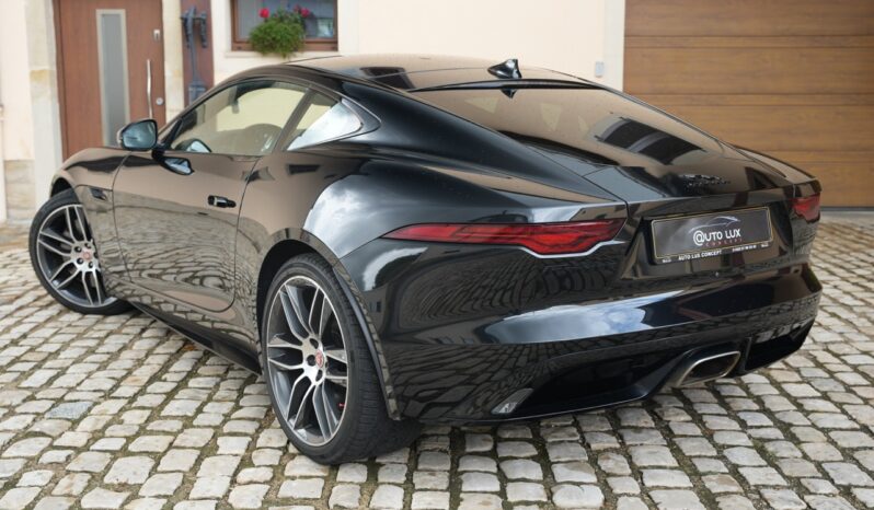 Jaguar F-Type P300 R-Dynamic full