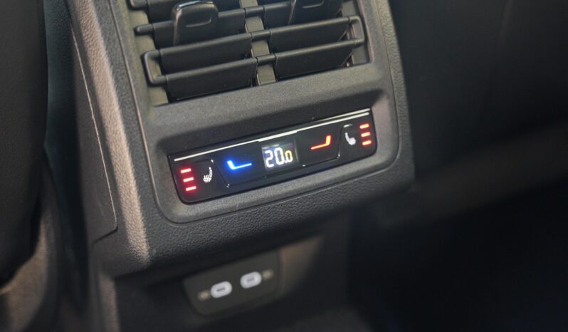Volkswagen Golf R 2.0 TSI 245kW 4MOTION DSG7 “Black Edition” full