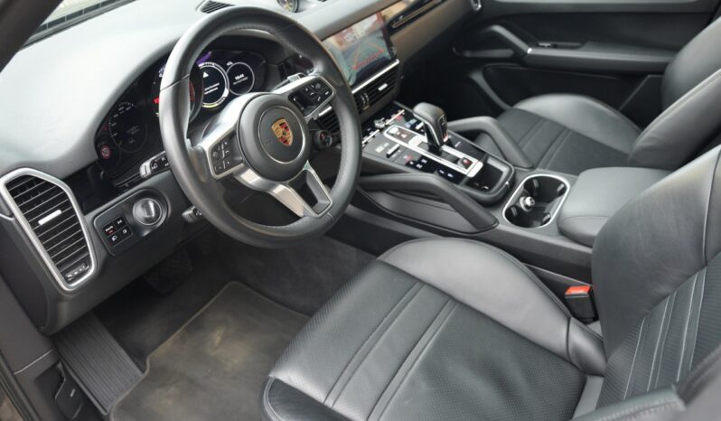 Porsche Cayenne E-Hybrid Coupé full
