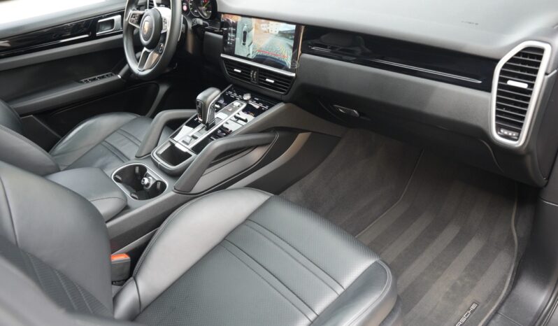 Porsche Cayenne E-Hybrid Coupé full