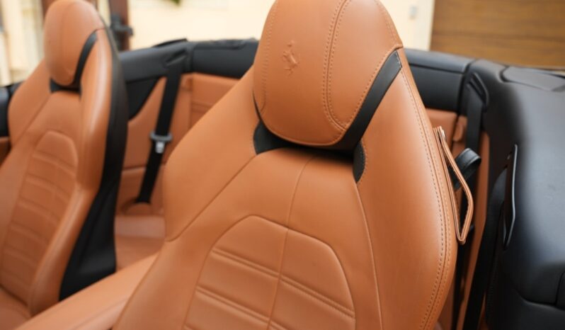 Ferrari California T full