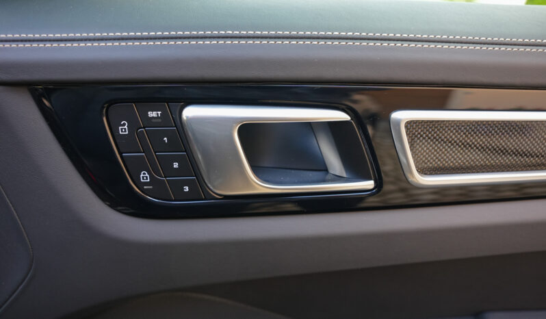 Porsche Cayenne Turbo Coupé full