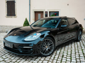Porsche Panamera 4 Sport Turismo Platinum Edition