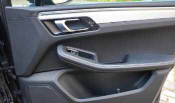 Porsche Macan GTS full