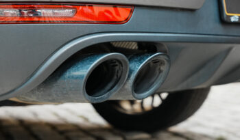 PORSCHE MACAN S full