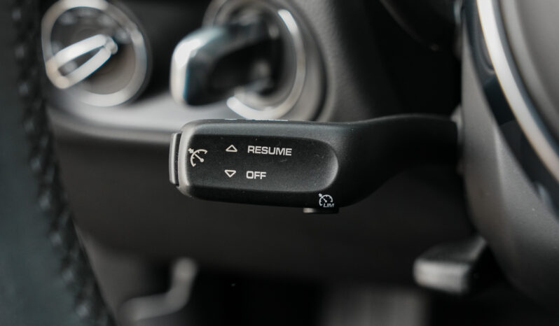 Porsche Macan GTS full