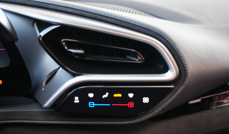 Ferrari 296 GTS full