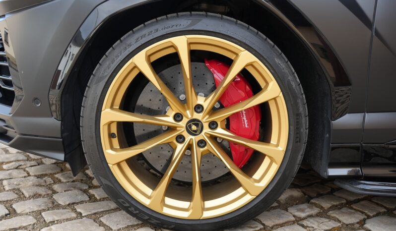 Lamborghini Urus full