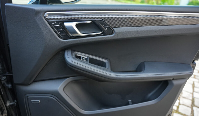 Porsche Macan GTS full