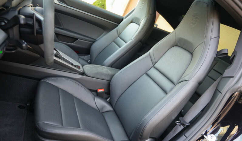 Porsche 911 (992.2) Carrera full