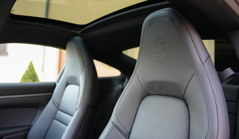 Porsche 911 (992.2) Carrera full