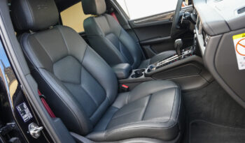 Porsche Macan GTS full