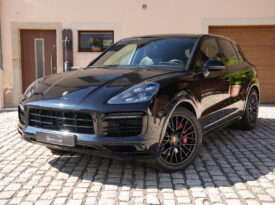 Porsche Cayenne GTS