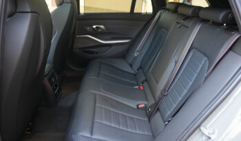 BMW M340i xDrive Touring full