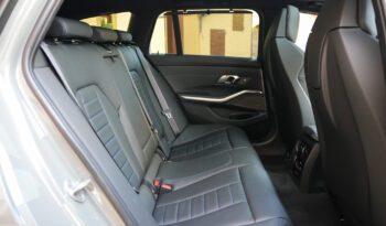 BMW M340i xDrive Touring full