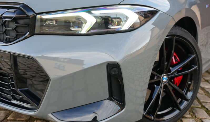 BMW M340i xDrive Touring full