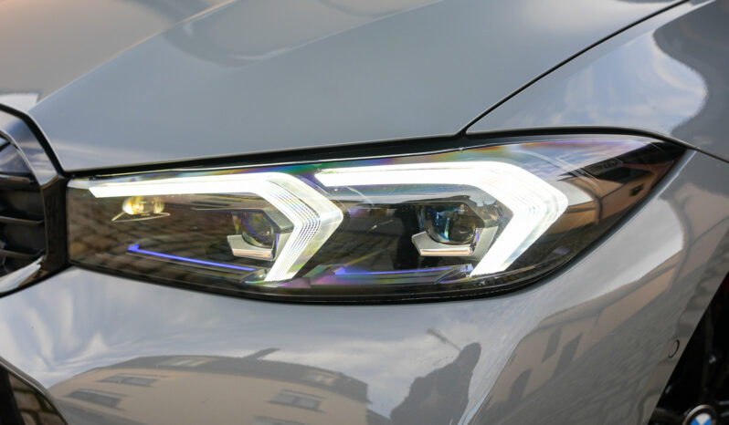 BMW M340i xDrive Touring full