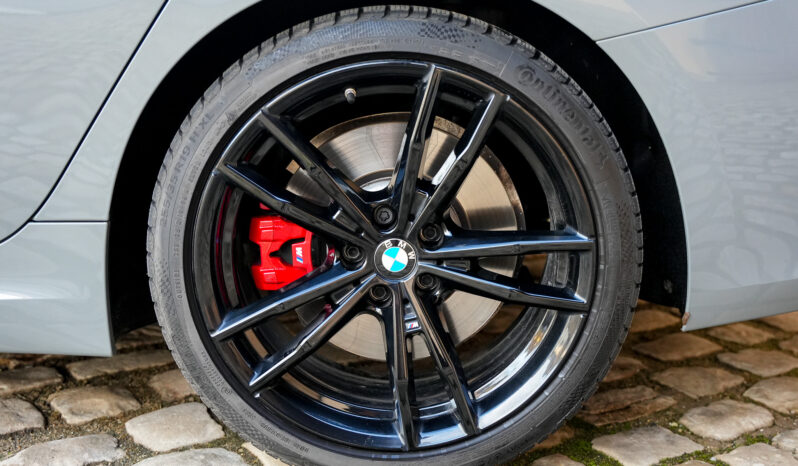 BMW M340i xDrive Touring full