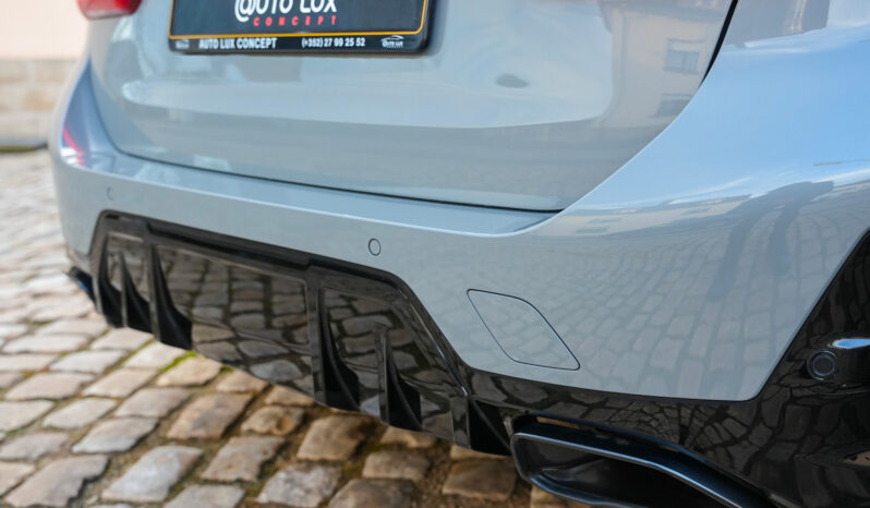 BMW M340i xDrive Touring full