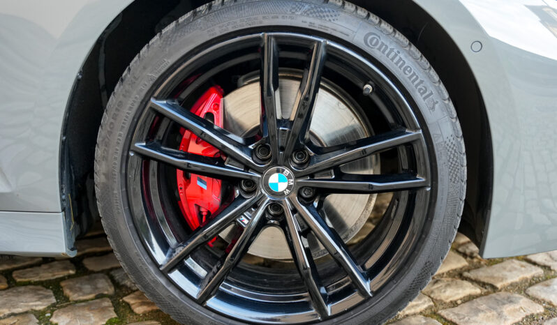 BMW M340i xDrive Touring full