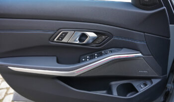 BMW M340i xDrive Touring full