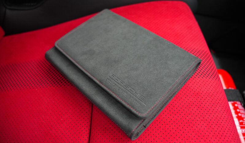 Porsche 718 Spyder RS Pack Weissach full